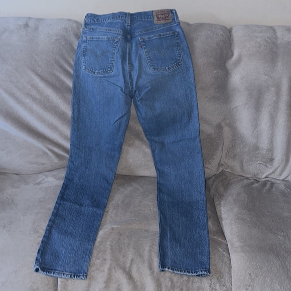 Levi’s 501 blue jeans W29 L32 5 button front distressed 💕 - Picture 3 of 6
